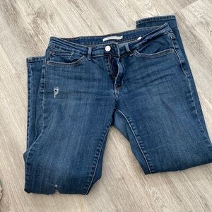Levi’s 711 Skinny